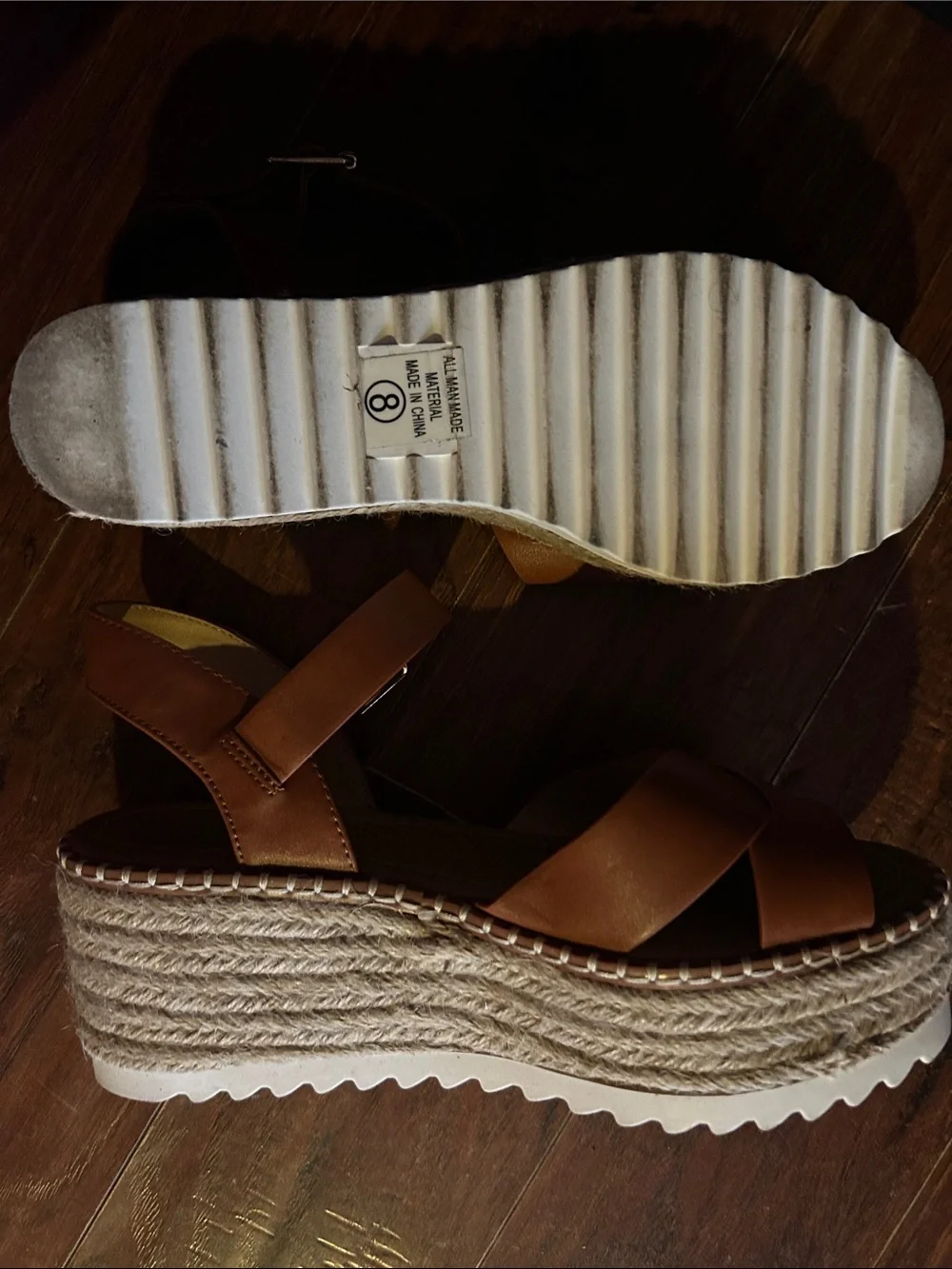 Soda platform sandals